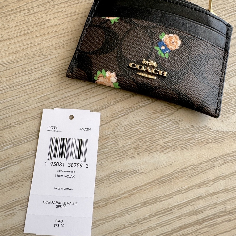 Coach Signature Floral Card Wallet - Picture 4 of 4
